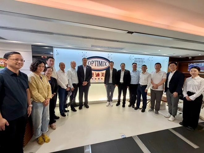 朱冬青、瞿培华一行拜访奥迪美（香港）有限公司