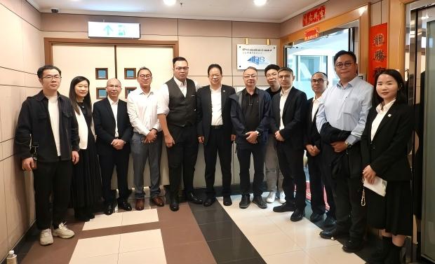 瞿培華一行赴香港拜訪艾比斯顧問有限公司